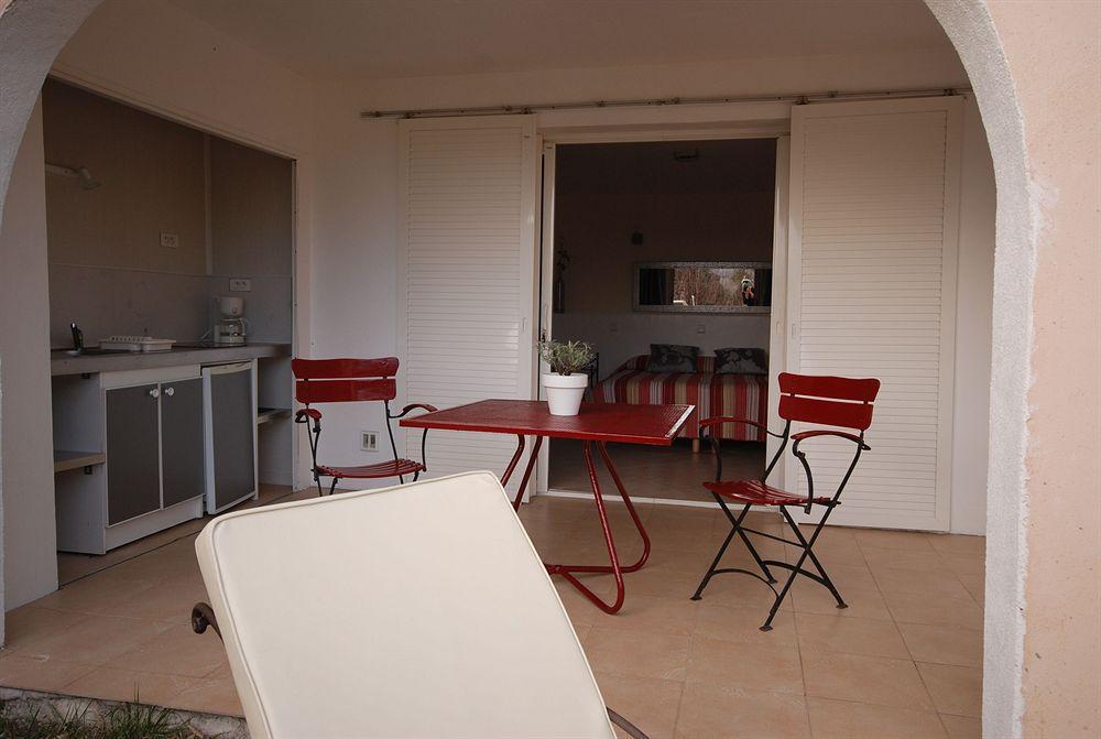 Aloasis Bed & Breakfast Гримо Екстериор снимка