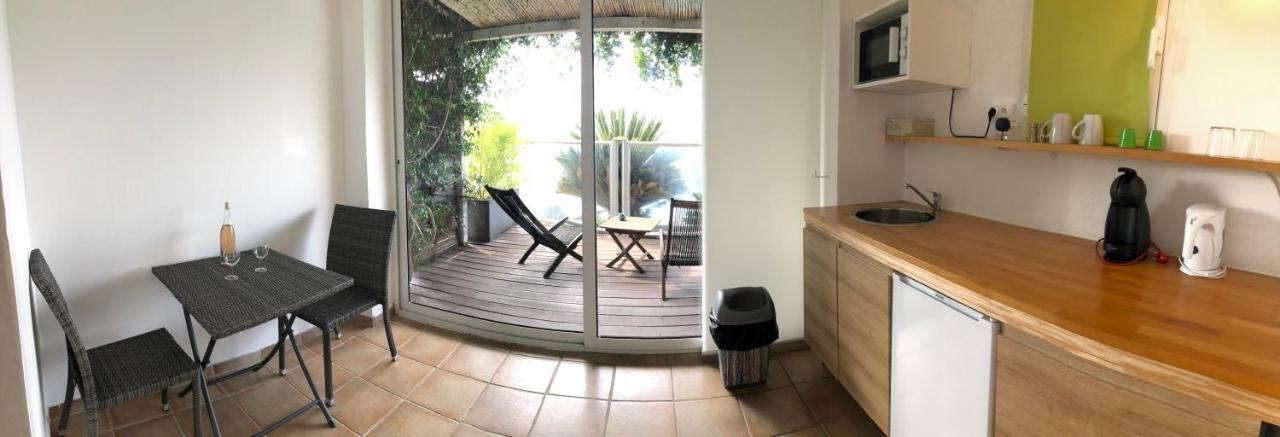Aloasis Bed & Breakfast Гримо Екстериор снимка